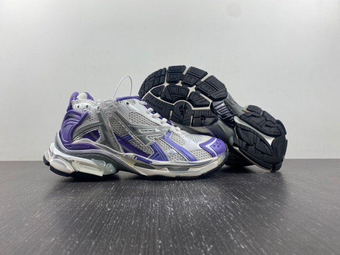 BALCIA RUNNER SNEAKER