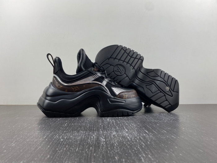 LUSV SNEAKERS