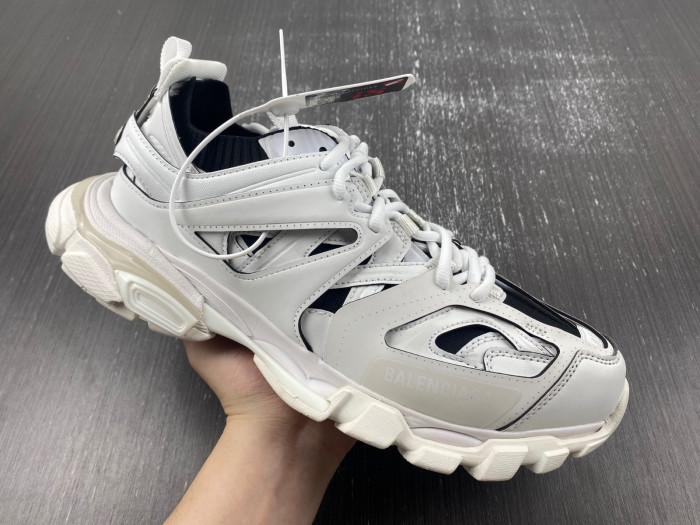 BALCIA Track SNEAKER
