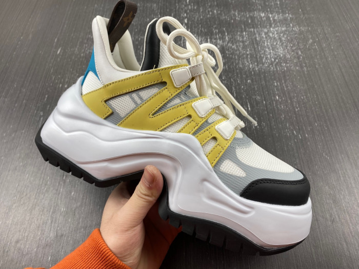 LUSV SNEAKERS