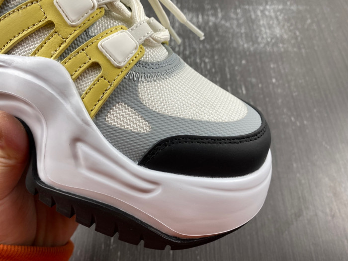 LUSV SNEAKERS