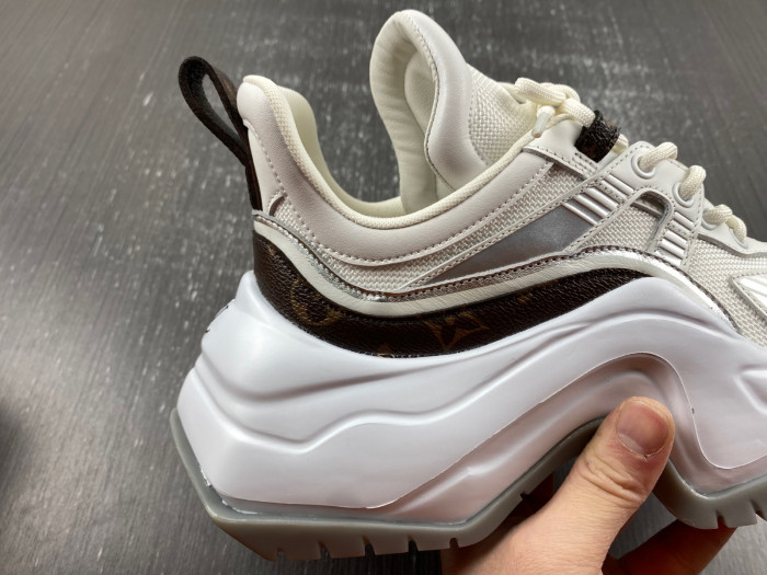 LUSV SNEAKERS