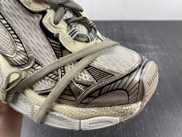 BALCIA 3XL SNEAKER