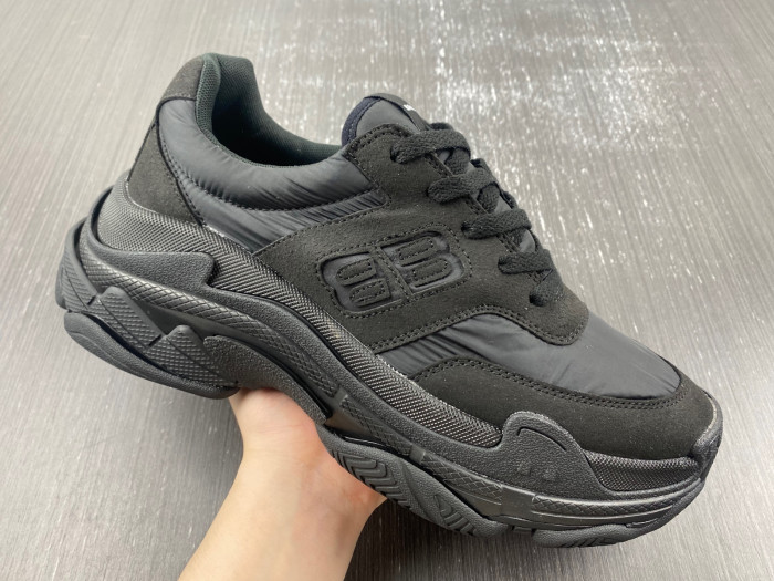 BALCIA TRIPLE S SNEAKER