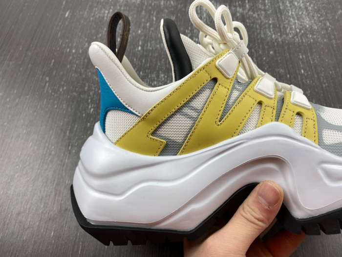 LUSV SNEAKERS