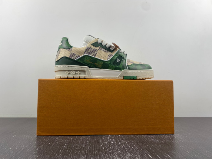 LUSV SNEAKERS