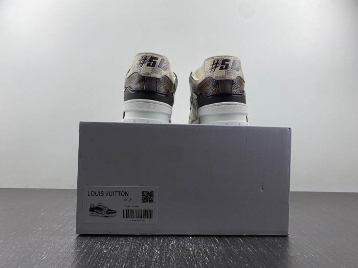 LUSV SNEAKERS
