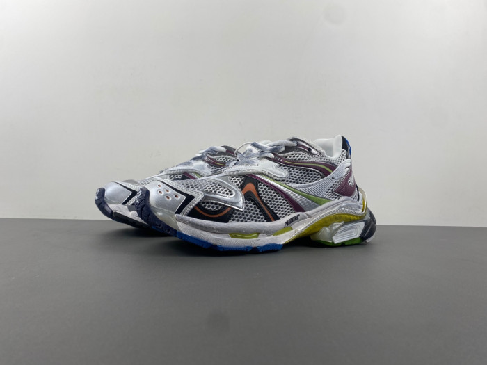 BALCIA RUNNER SNEAKER