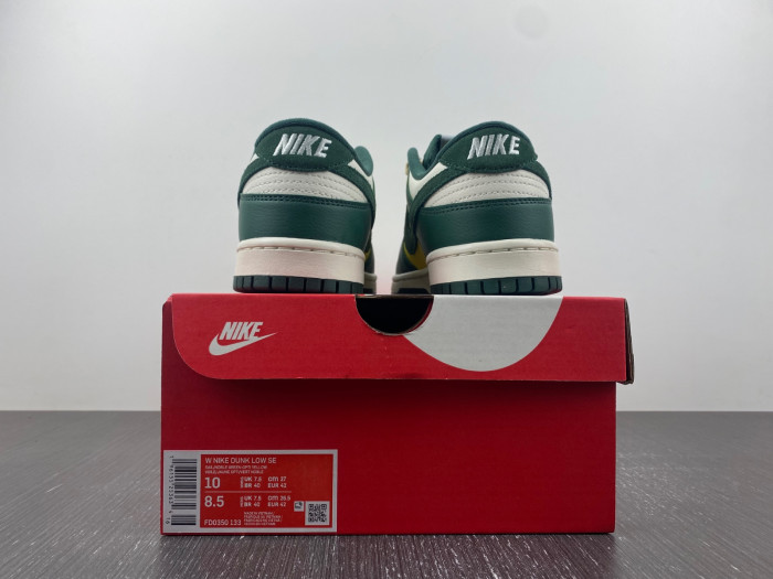 Nike Dunk Low SE Noble Green (Women