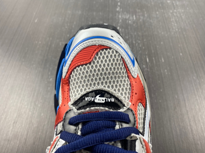 BALCIA RUNNER SNEAKER