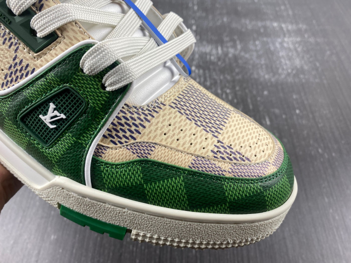 LUSV SNEAKERS