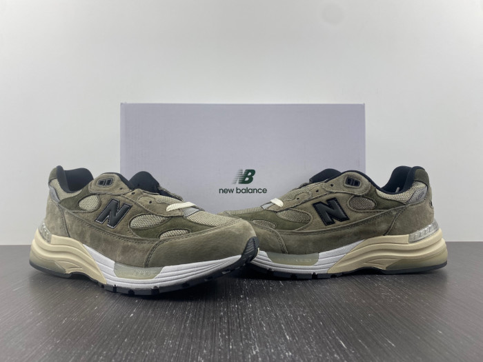 new Ba1an*e 992 jjjjound grey men