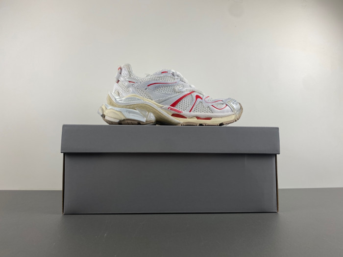 BALCIA RUNNER SNEAKER