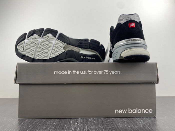 new Ba1an*e 990v3 m1vsa black white men