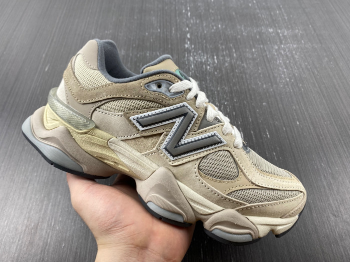 new Ba1an*e 9060 sea salt men