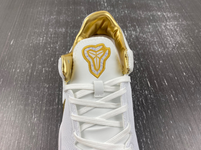 Nike Kobe 8 Protro White Gold FV6325-100