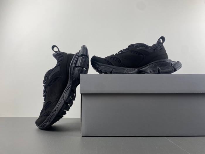 BALCIA 3XL SNEAKER
