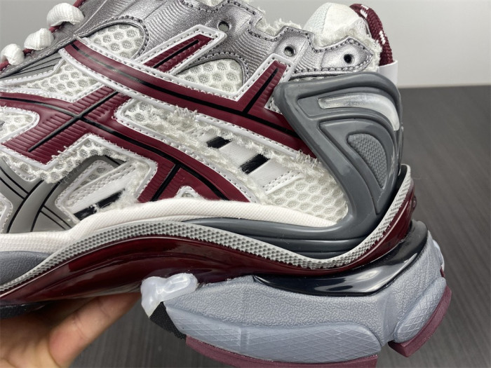 BALCIA RUNNER SNEAKER