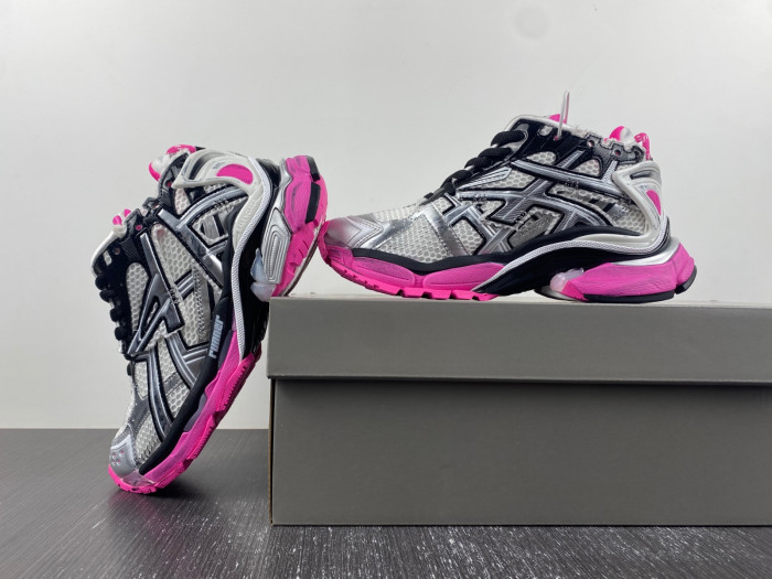 BALCIA RUNNER SNEAKER