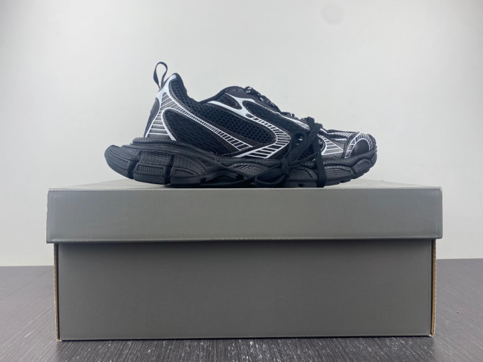 BALCIA 3XL SNEAKER
