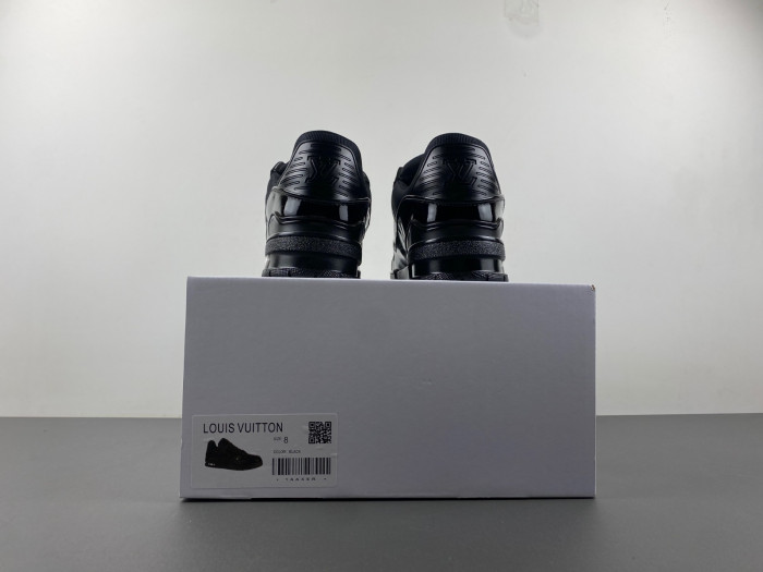 LUSV SNEAKERS