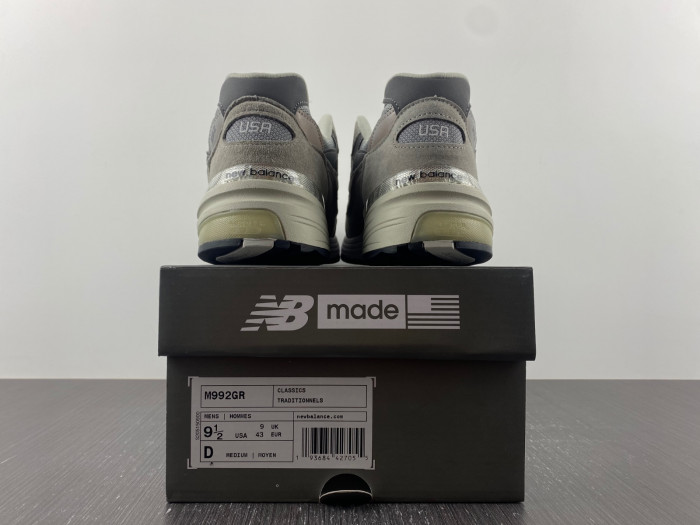 new Ba1an*e 992 grey men