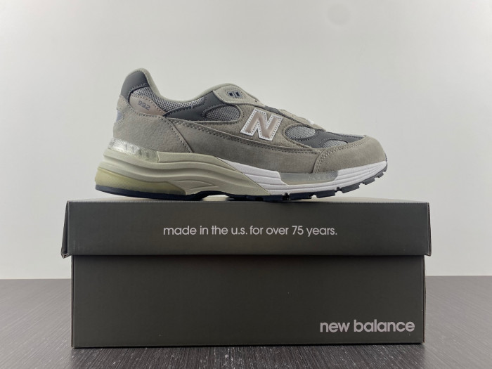 new Ba1an*e 992 grey men