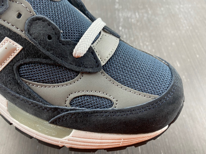 new Ba1an*e 992 navy grey men