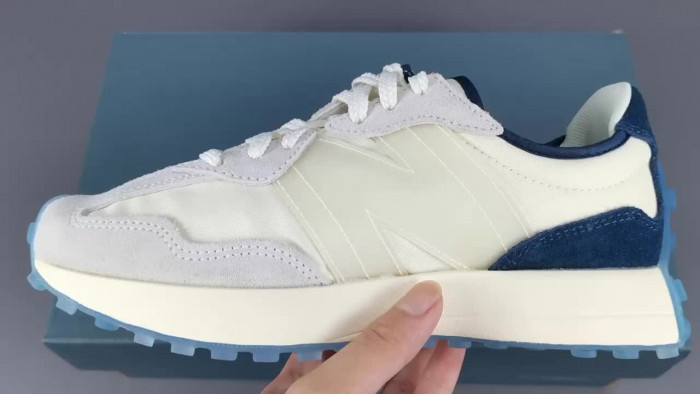 new Ba1an*e shoes 