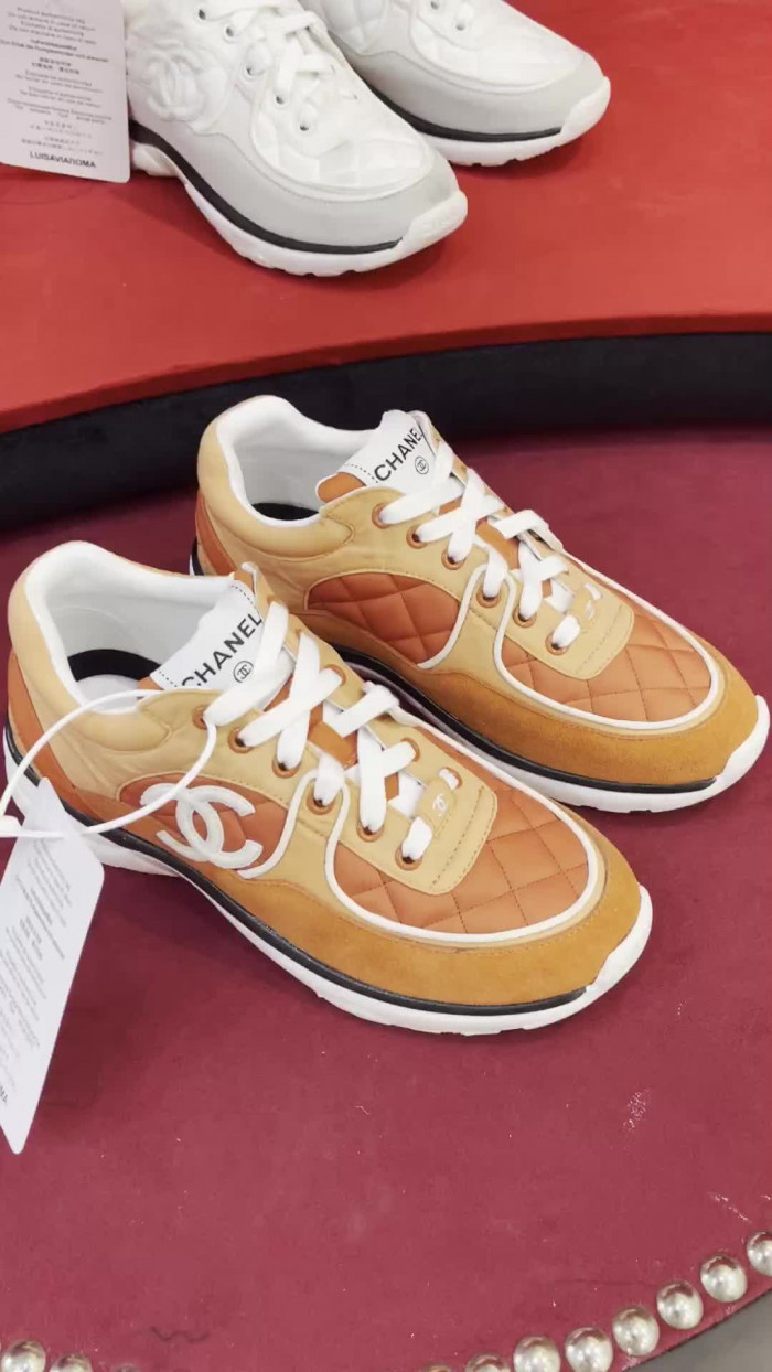 CHNL Sneaker