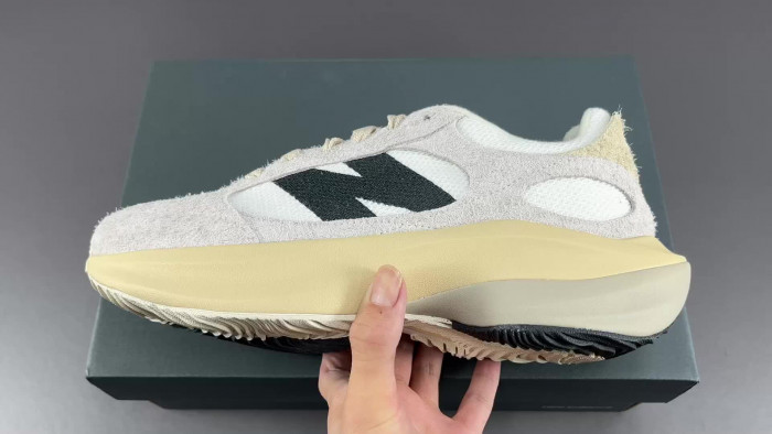 new Ba1an*e wrpd runner sea salt sandstone blacktop uwrpdmob