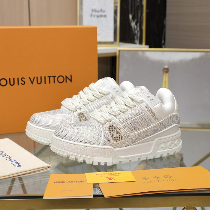LUSV SNEAKERS