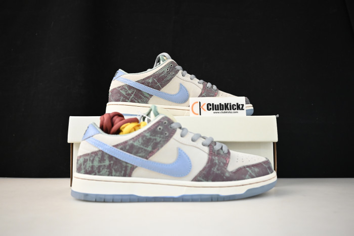 Nike Dunk Low SB 