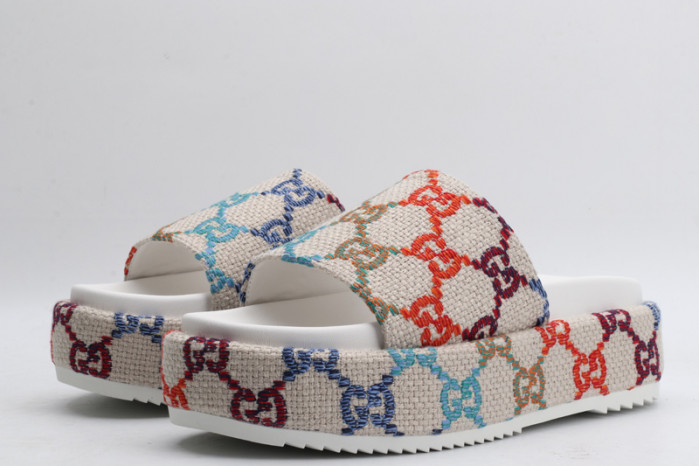 GCI GG Slide Sandal