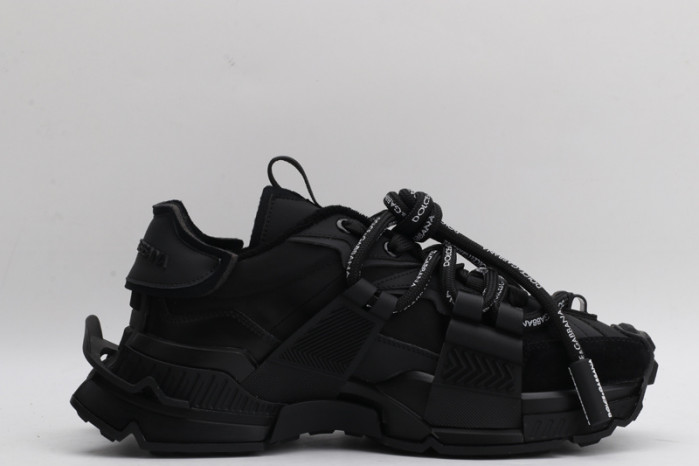 DG SNEAKER