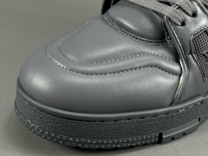 LUSV SNEAKERS