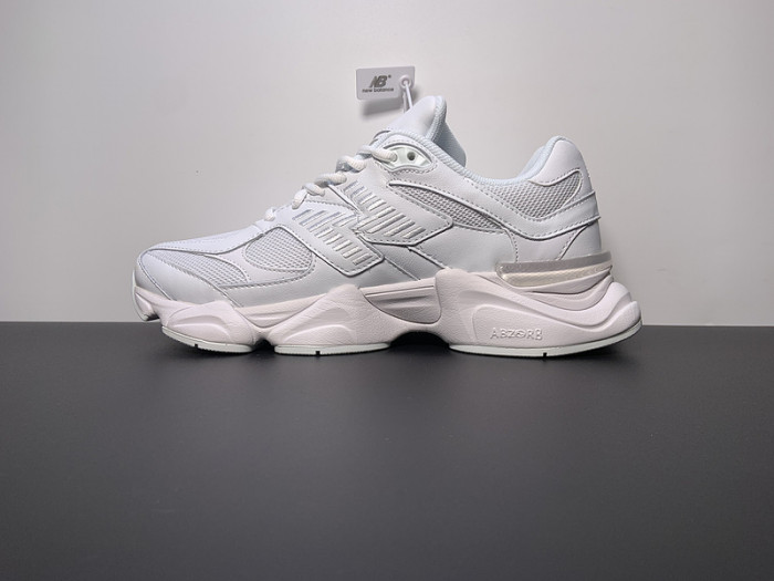 new Ba1an*e 9060 "triple white" u9060nrj