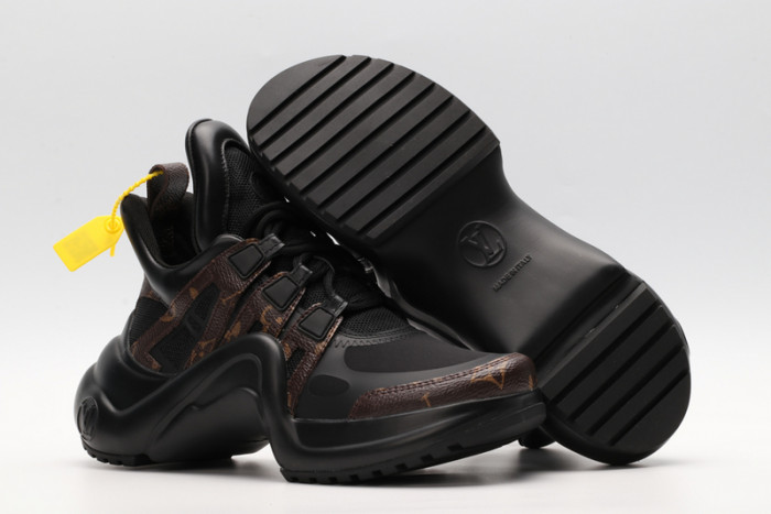 LUSV SNEAKERS