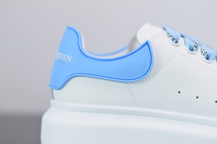 ALEXMQ Sneakers