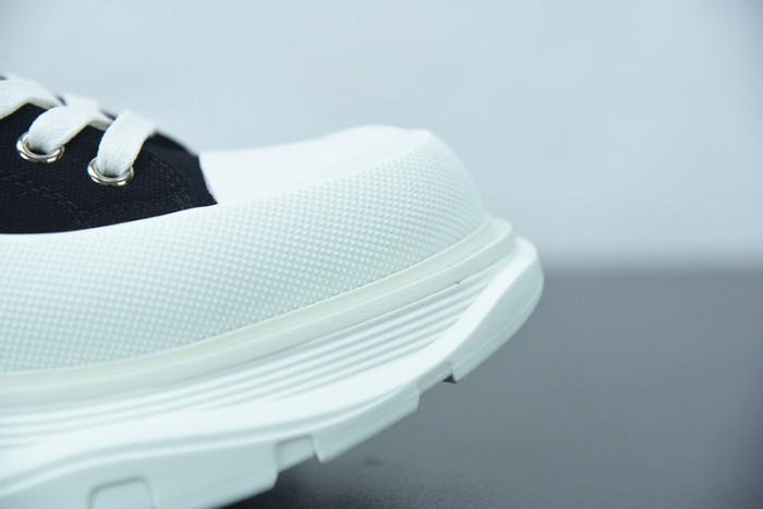 ALEXMQ Sneakers