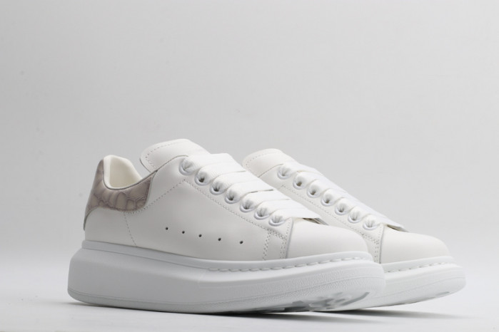 ALEXMQ Sneakers