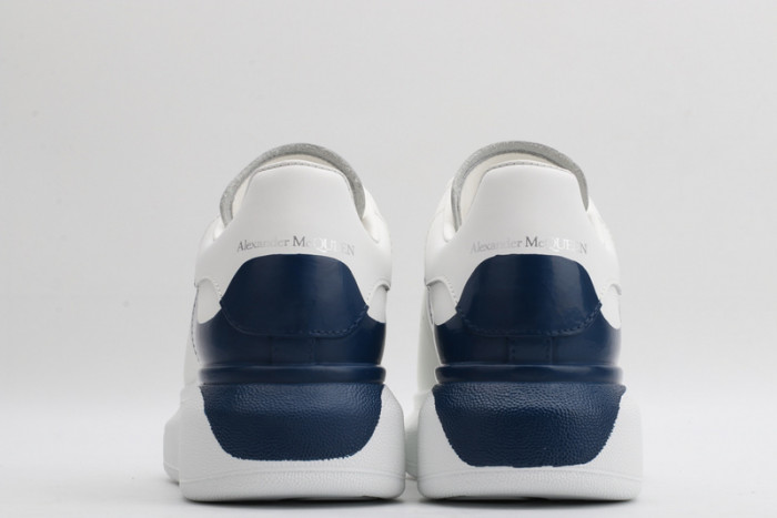 ALEXMQ Sneakers