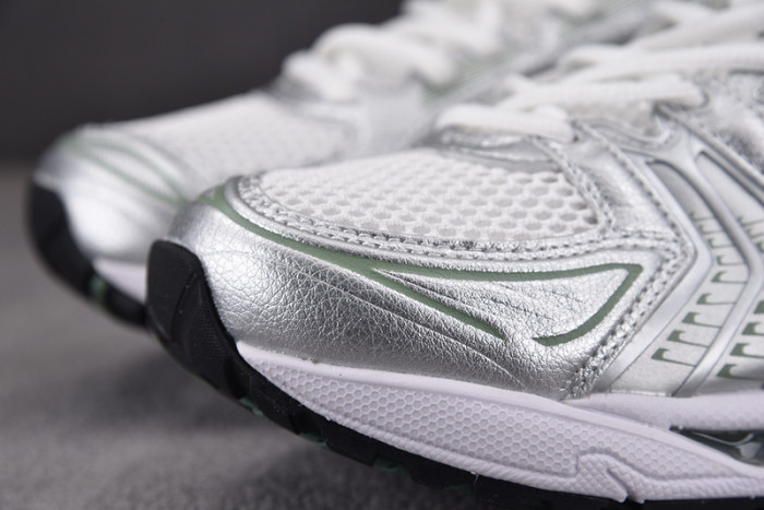 As*ic*s gel kayano 14 