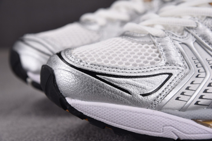 As*ic*s gel kayano 14 