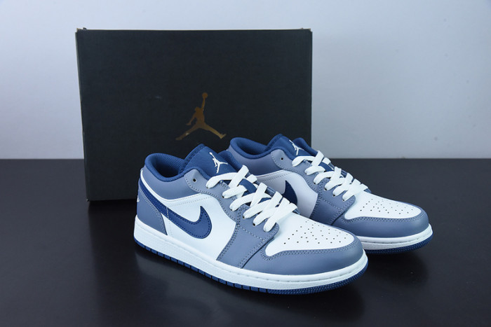 Air Jordan 1 Low 