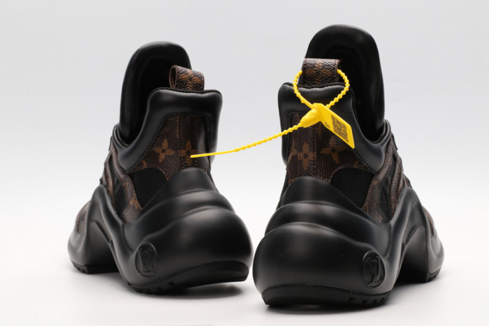 LUSV SNEAKERS