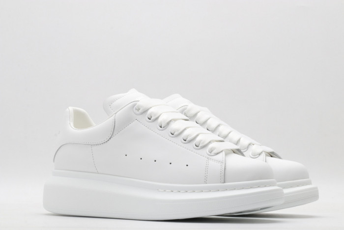 ALEXMQ Sneakers