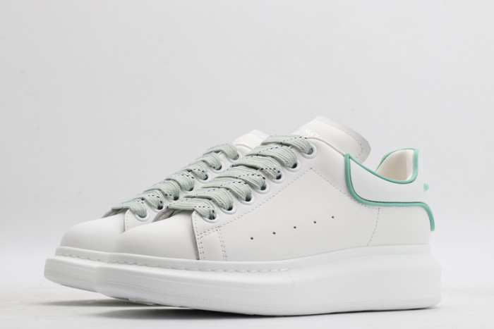 ALEXMQ Sneakers