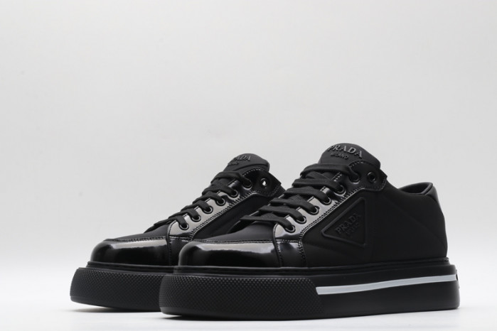 PRDA Sneaker