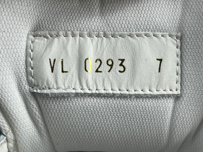 LUSV SNEAKERS